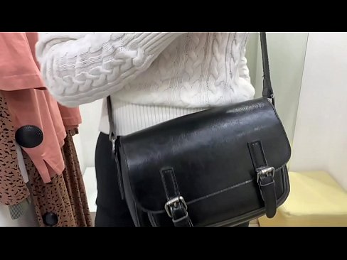 ❤️ Publiekelijke masturbatie van jonge teef FeralBerry met een dildo in de paskamer ️❌ Anal video at nl.credit-assorti.ru ️❤